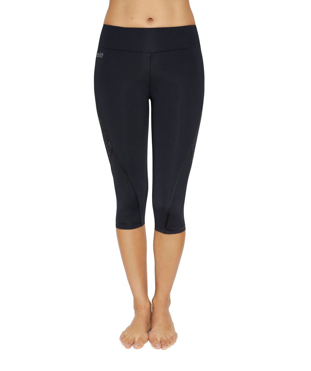 Side view product image for Brasilfit Xtreme under knee activewear leggings. Brasilfit's Xtreme fabric is one of our premium fabrics. Xtreme leggings are part of our essentials and basics activewear collection that is focused on high compression, performance activewear.