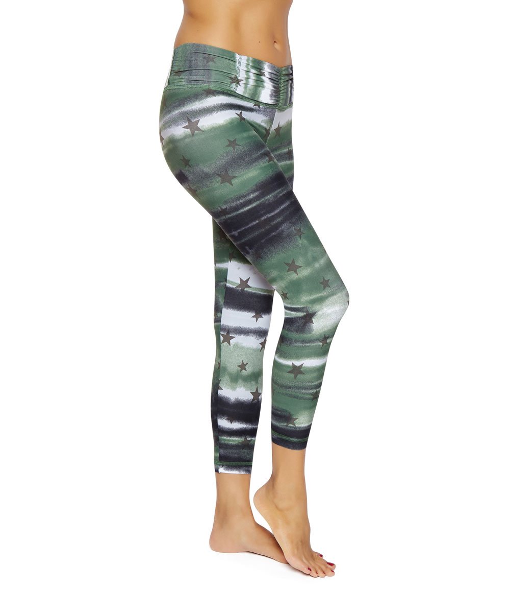 Product image for Brasilfit Coregam calf length activewear leggings.  Coregam leggings are part of our Crazy prints activewear collection that is focused on performance activewear with colourful prints